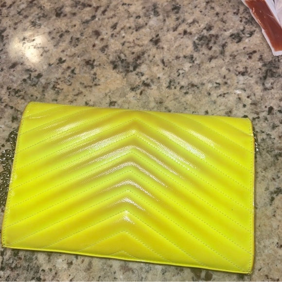Rare- Ysl Neon Yellow Wallet on Chain - Picture 8 of 15